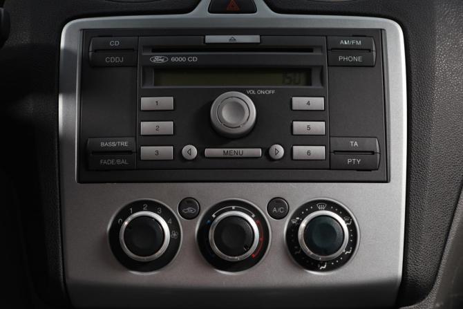 Ford Focus II с пробегом 2005 года, цена 599 000 рублей, 186000 км, хэтчбек, Автокод Объявления