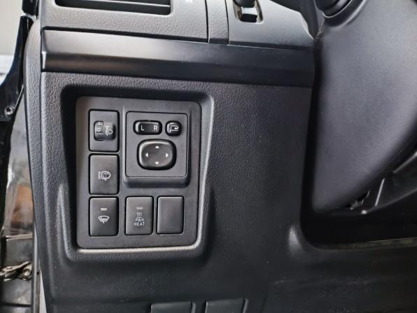 Toyota Land Cruiser Prado 150 Series с пробегом 2011 года, цена 2 290 000 рублей, 204863 км, внедорожник, Автокод Объявления