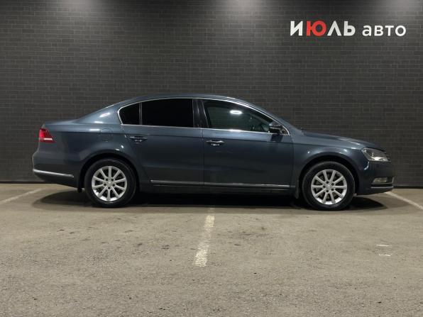 Volkswagen Passat B7 с пробегом 2011 года, цена 1 040 000 рублей, 223888 км, седан, Автокод Объявления