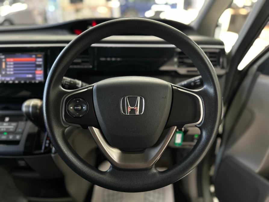 Honda Stepwgn V Санкт-Петербург  - изображение 15