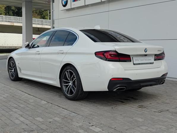 BMW 5 серии VII (G30/G31/G38) Рестайлинг с пробегом 2022 года, цена 4 790 000 рублей, 42625 км, седан, Автокод Объявления