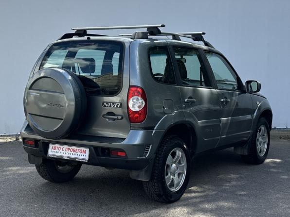 Chevrolet Niva I Рестайлинг с пробегом 2011 года, цена 515 000 рублей, 77340 км, внедорожник, Автокод Объявления