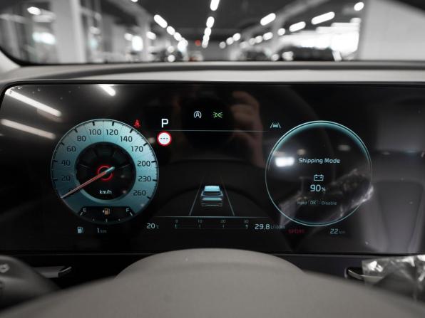 Kia Sportage V с пробегом 2026 года, цена 3 800 000 рублей, 17 км, внедорожник, Автокод Объявления