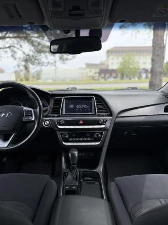 Hyundai Sonata VII (LF) Рестайлинг с пробегом 2018 года, цена 2 050 000 рублей, 157400 км, седан, Автокод Объявления
