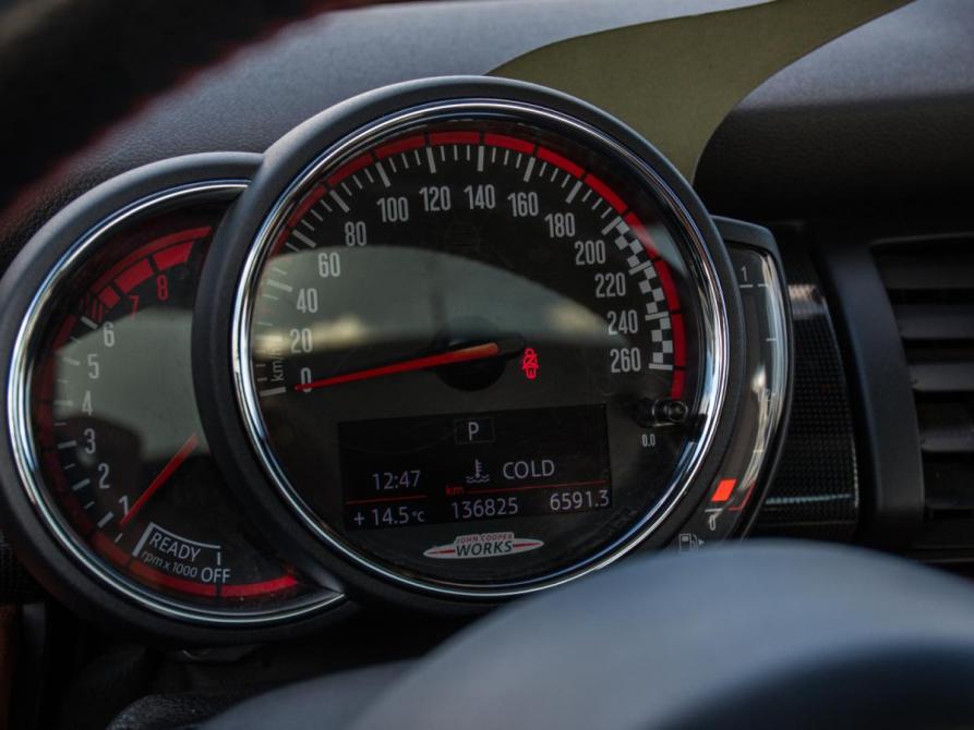 Mini Hatch III (F55/F56) Рестайлинг Москва  - изображение 13