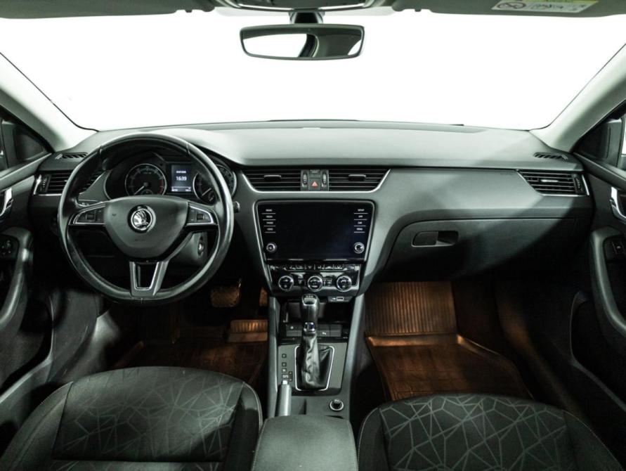 Skoda Octavia III (A7) Рестайлинг Санкт-Петербург  - изображение 13