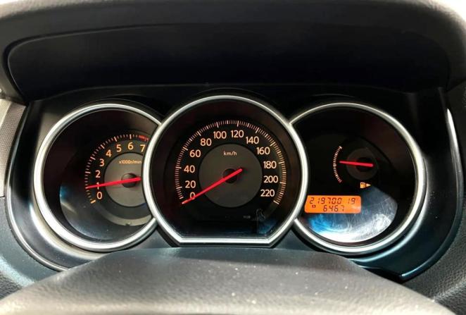 Nissan Tiida I с пробегом 2007 года, цена 495 000 рублей, 219700 км, хэтчбек, Автокод Объявления