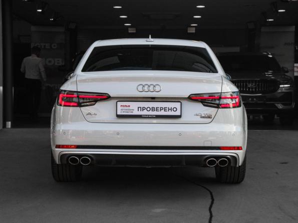 Audi A4 V (B9) с пробегом 2018 года, цена 2 530 000 рублей, 166681 км, седан, Автокод Объявления