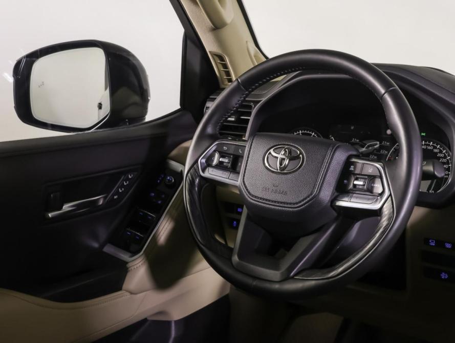 Toyota Land Cruiser 300 Series Москва  - изображение 12