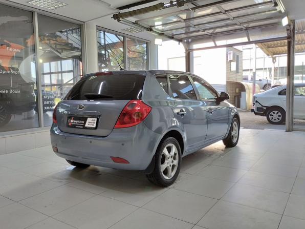 Kia Ceed I с пробегом 2007 года, цена 550 000 рублей, 253896 км, хэтчбек, Автокод Объявления