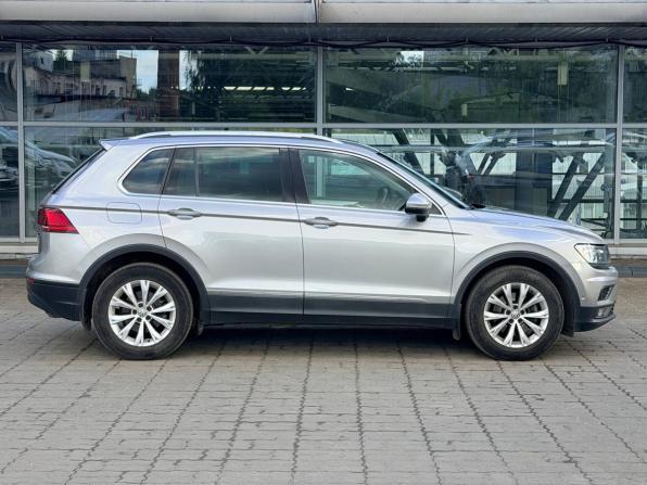 Volkswagen Tiguan II с пробегом 2018 года, цена 2 230 000 рублей, 83000 км, внедорожник, Автокод Объявления