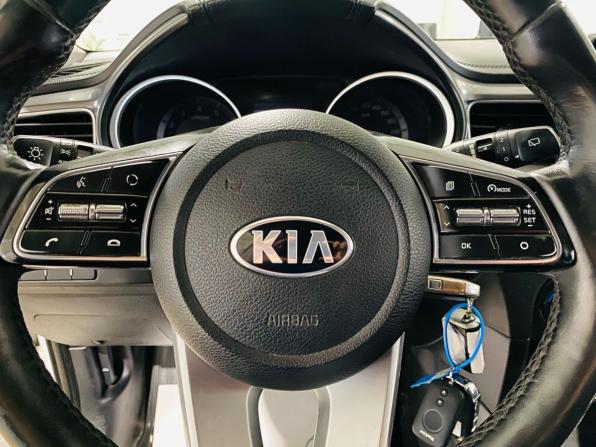 Kia Ceed III с пробегом 2018 года, цена 1 520 000 рублей, 100000 км, хэтчбек, Автокод Объявления