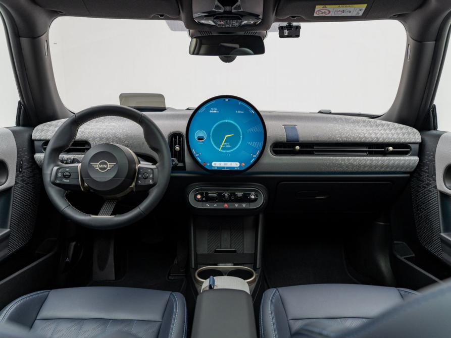 Mini Hatch IV (F65/F66/J01) Москва  - изображение 15
