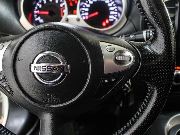 Nissan Juke I Рестайлинг с пробегом 2015 года, цена 997 000 рублей, 204647 км, внедорожник, Автокод Объявления