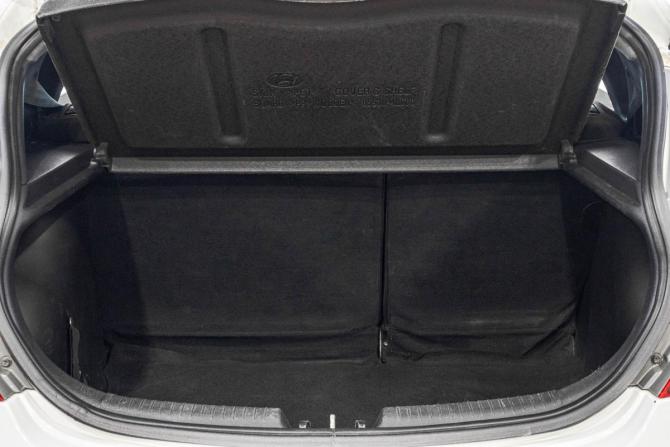 Hyundai Solaris I с пробегом 2011 года, цена 799 000 рублей, 195000 км, хэтчбек, Автокод Объявления