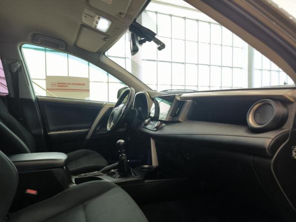Toyota RAV4 IV (XA40) с пробегом 2014 года, цена 1 650 000 рублей, 277140 км, внедорожник, Автокод Объявления