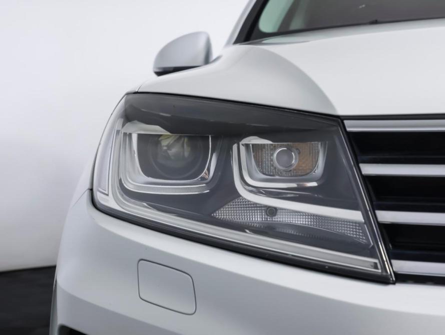 Volkswagen Touareg II Рестайлинг Москва  - изображение 21