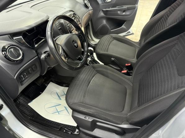 Renault Kaptur I с пробегом 2017 года, цена 1 330 000 рублей, 74741 км, внедорожник, Автокод Объявления