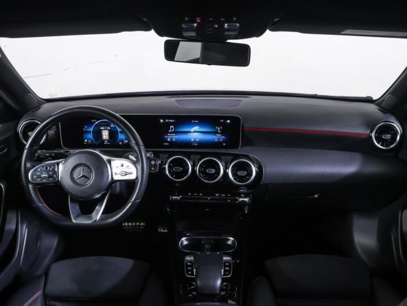 Mercedes-Benz A-Класс IV (W177) с пробегом 2019 года, цена 2 578 000 рублей, 81612 км, хэтчбек, Автокод Объявления