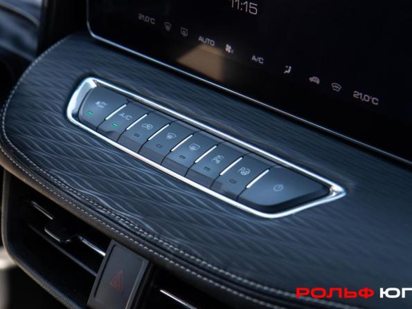 Haval Jolion I с пробегом 2023 года, цена 1 888 000 рублей, 38300 км, внедорожник, Автокод Объявления