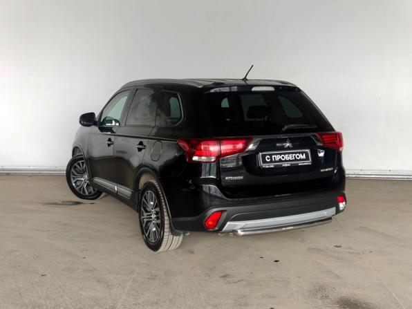 Mitsubishi Outlander III Рестайлинг 2 с пробегом 2016 года, цена 1 705 000 рублей, 130400 км, внедорожник, Автокод Объявления