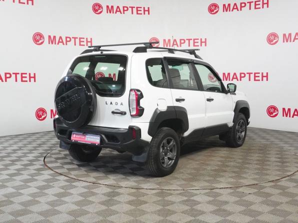 Lada (ВАЗ) Niva Travel I с пробегом 2023 года, цена 1 279 000 рублей, 2867 км, внедорожник, Автокод Объявления