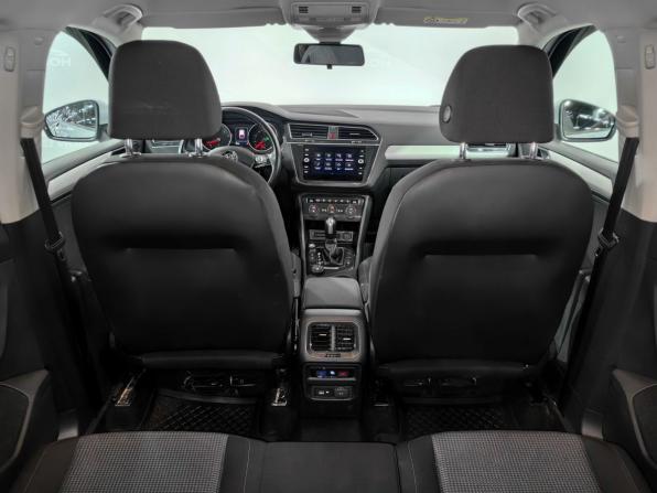 Volkswagen Tiguan II с пробегом 2019 года, цена 2 650 000 рублей, 87261 км, внедорожник, Автокод Объявления