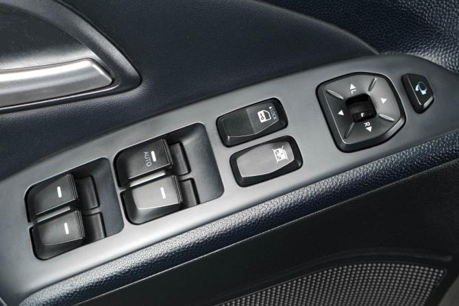 Hyundai ix35 I с пробегом 2013 года, цена 1 199 000 рублей, 196244 км, внедорожник, Автокод Объявления