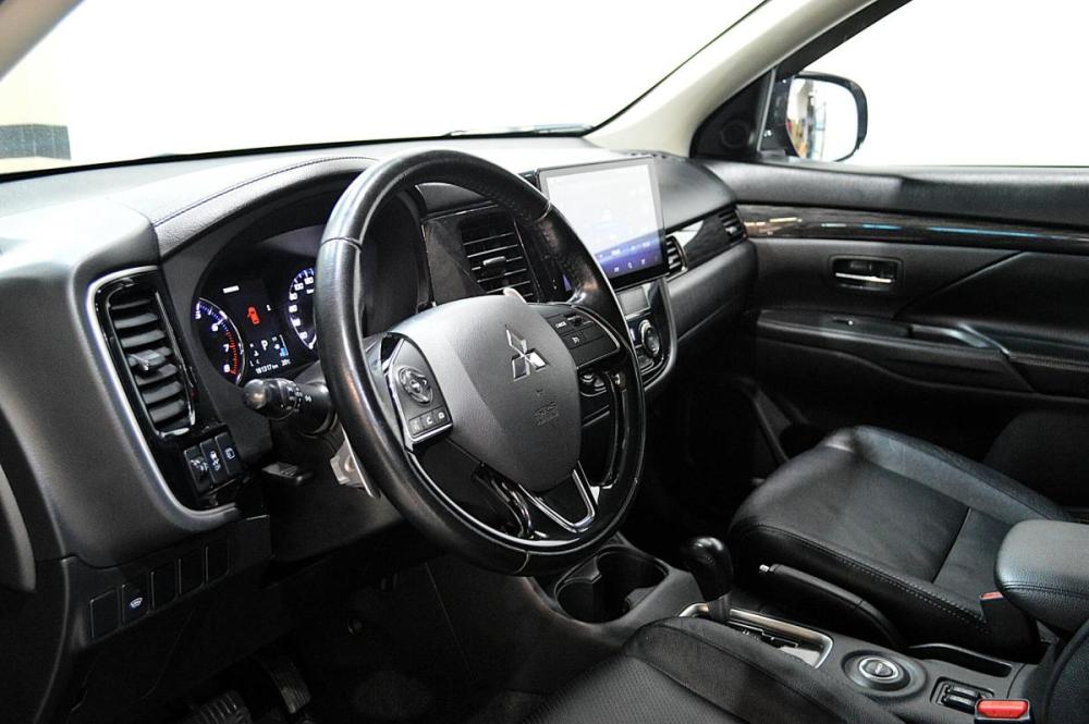 Mitsubishi Outlander III Рестайлинг 2 Сургут  - изображение 10