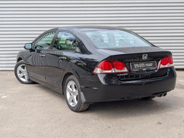 Honda Civic VIII Рестайлинг с пробегом 2010 года, цена 1 350 000 рублей, 113509 км, седан, Автокод Объявления