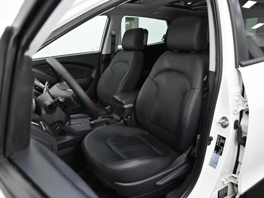 Hyundai ix35 I Москва  - изображение 12