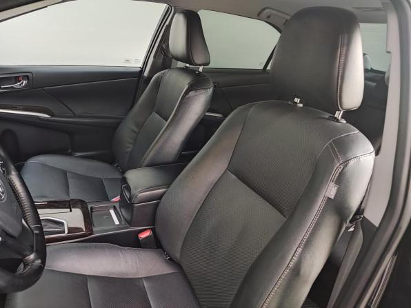 Toyota Camry VII (XV50) Рестайлинг 2 с пробегом 2017 года, цена 2 190 000 рублей, 187899 км, седан, Автокод Объявления