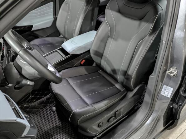 Volkswagen ID.4 с пробегом 2022 года, цена 2 850 000 рублей, 29771 км, внедорожник, Автокод Объявления
