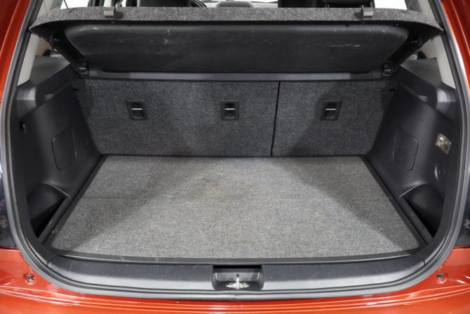 Suzuki SX4 I (Classic) Рестайлинг с пробегом 2010 года, цена 799 000 рублей, 189000 км, хэтчбек, Автокод Объявления