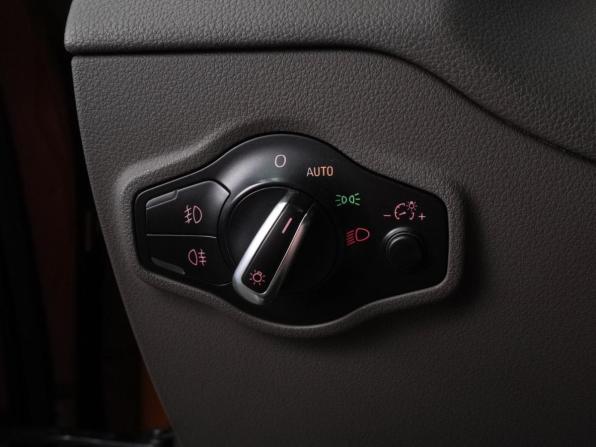 Audi Q5 I (8R) с пробегом 2010 года, цена 2 067 000 рублей, 53240 км, внедорожник, Автокод Объявления