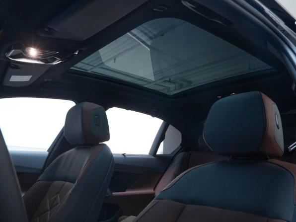 BMW 5 серии VIII (G60/G61/G68) с пробегом 2024 года, цена 7 770 000 рублей, 5150 км, седан, Автокод Объявления