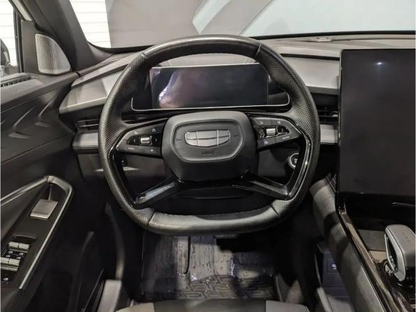 Geely Cityray с пробегом 2024 года, цена 2 590 000 рублей, 9768 км, внедорожник, Автокод Объявления