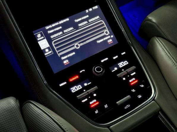 Porsche Panamera II с пробегом 2017 года, цена 6 990 000 рублей, 88152 км, лифтбек, Автокод Объявления