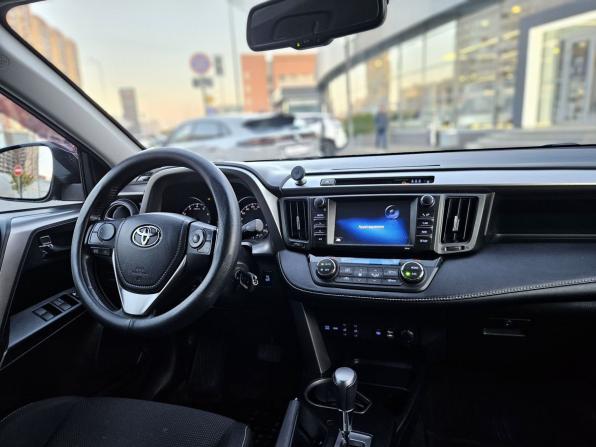 Toyota RAV4 IV (XA40) Рестайлинг с пробегом 2017 года, цена 2 250 000 рублей, 167062 км, внедорожник, Автокод Объявления