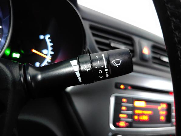Kia Rio III Рестайлинг с пробегом 2016 года, цена 945 000 рублей, 136805 км, седан, Автокод Объявления