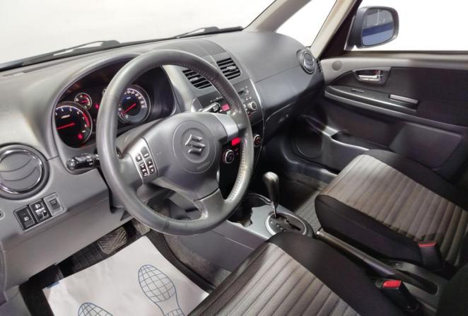 Suzuki SX4 I (Classic) Рестайлинг с пробегом 2010 года, цена 950 000 рублей, 131930 км, хэтчбек, Автокод Объявления