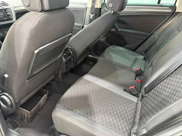 Volkswagen Tiguan II с пробегом 2018 года, цена 2 499 000 рублей, 92244 км, внедорожник, Автокод Объявления