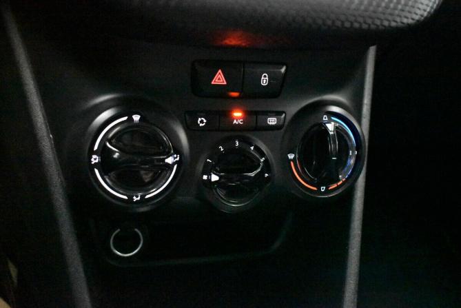 Peugeot 2008 I с пробегом 2014 года, цена 820 000 рублей, 153640 км, внедорожник, Автокод Объявления