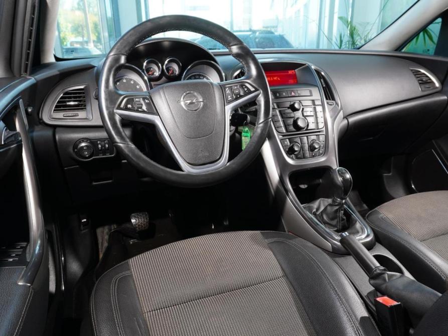 Opel Astra J Тверь  - изображение 6