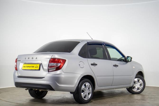 Lada (ВАЗ) Granta I Рестайлинг с пробегом 2021 года, цена 649 000 рублей, 136000 км, седан, Автокод Объявления