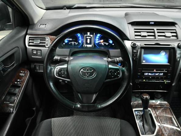 Toyota Camry VII (XV50) Рестайлинг с пробегом 2017 года, цена 2 390 000 рублей, 138064 км, седан, Автокод Объявления