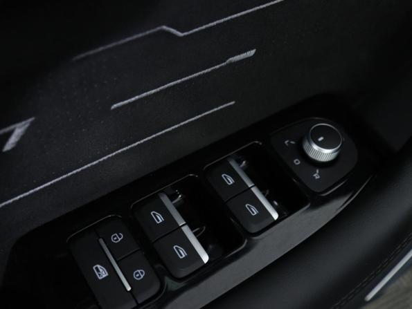 Geely Monjaro I с пробегом 2024 года, цена 3 450 000 рублей, 28832 км, внедорожник, Автокод Объявления