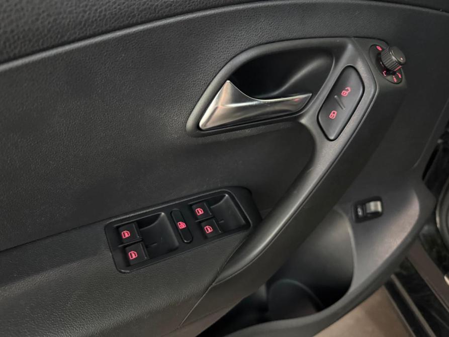 Volkswagen Polo V Рестайлинг Нижний Тагил  - изображение 8