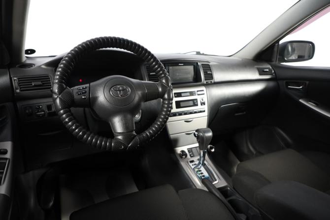 Toyota Corolla IX (E120 E130) Рестайлинг с пробегом 2006 года, цена 599 000 рублей, 185000 км, хэтчбек, Автокод Объявления