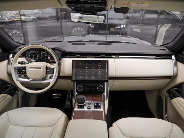Land Rover Range Rover V с пробегом 2023 года, цена 17 800 000 рублей, 42534 км, внедорожник, Автокод Объявления
